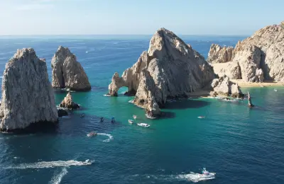 Aeropuerto de La Paz a Cabo San Lucas y San José, sencillo